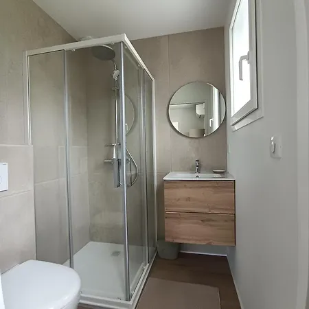 Neuf Avec Balcon Apartment *